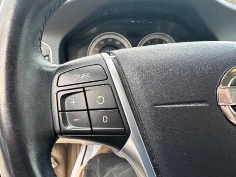 2013 Volvo S60 T5 Platinum