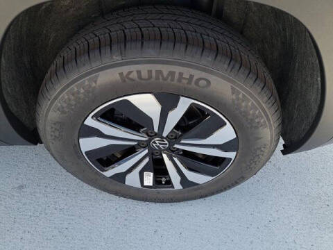 2026 Volkswagen Atlas Cross Sport SE