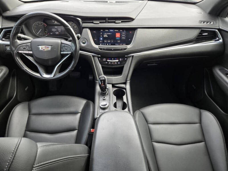 2021 Cadillac XT6 Luxury