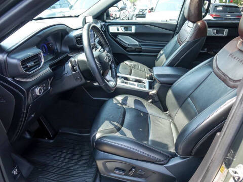 2022 Ford Explorer Platinum