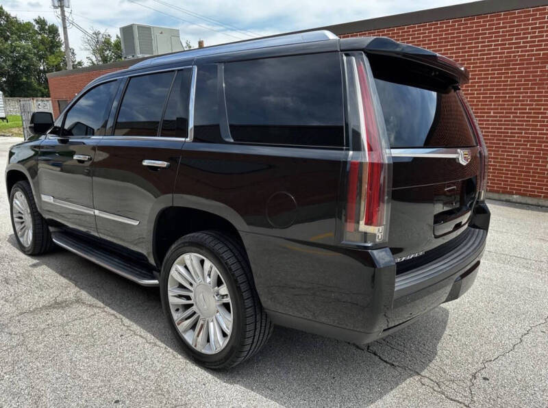 2016 Cadillac Escalade Platinum