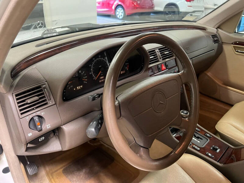 1996 Mercedes-Benz C-Class C 220