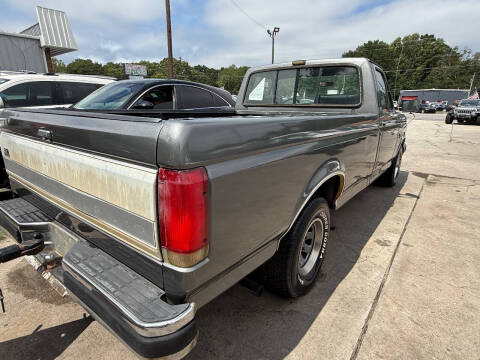 1990 Ford F-150 XLT Lariat