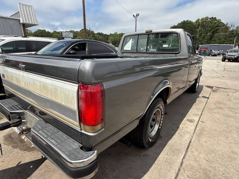 1990 Ford F-150 XLT Lariat