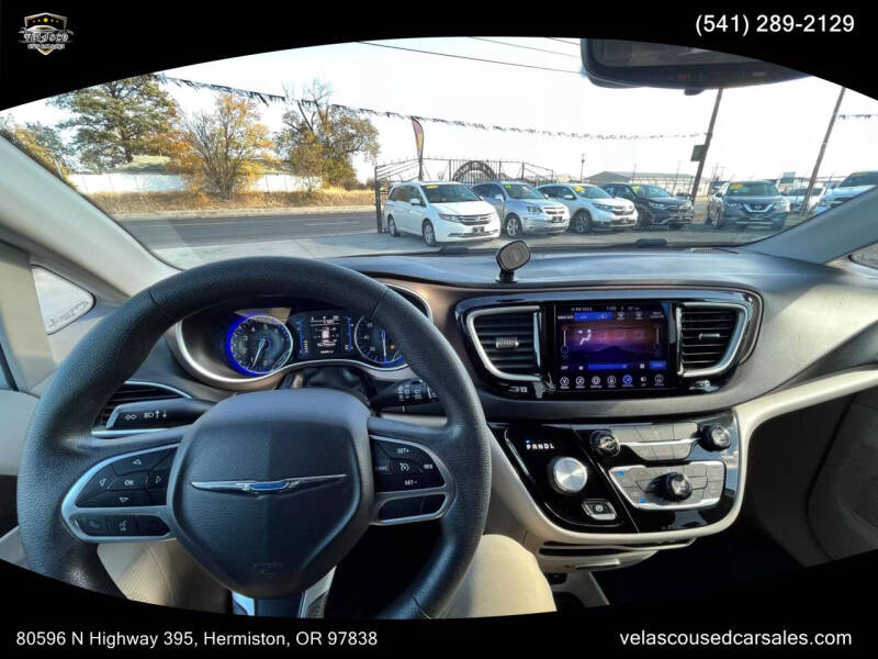 2017 Chrysler Pacifica Touring