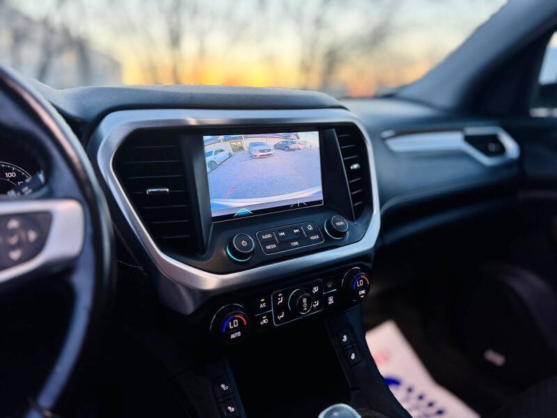 2019 GMC Acadia SLE-2