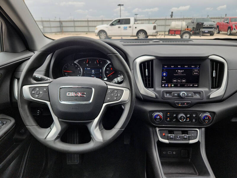 2024 GMC Terrain SLE