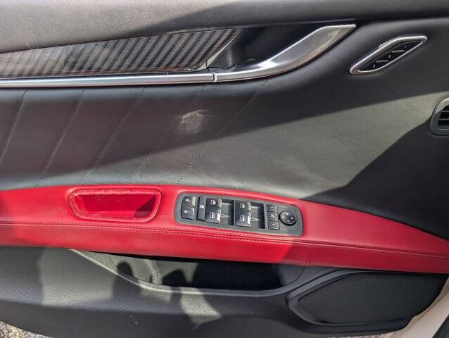 2022 Maserati Ghibli Modena