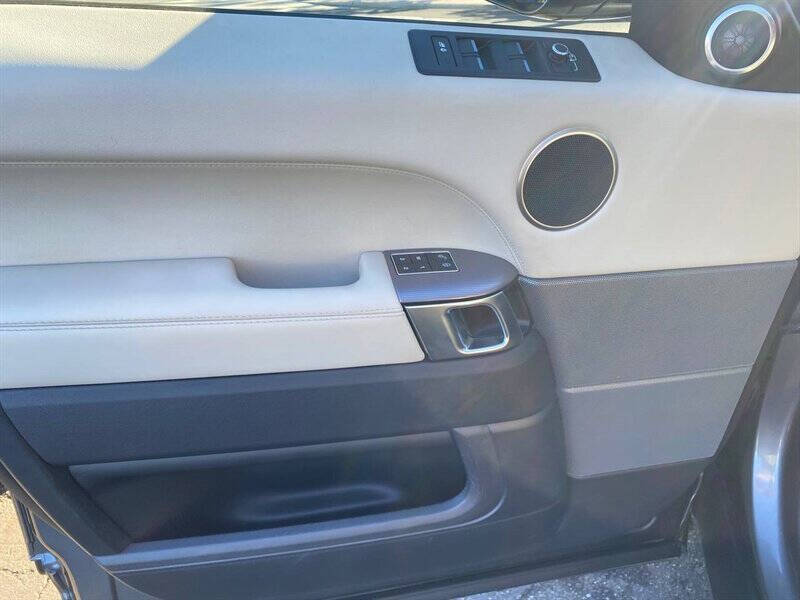 2017 Land Rover Range Rover Sport HSE