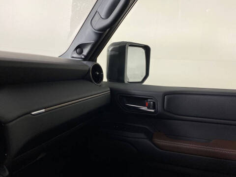 2025 Toyota Land Cruiser