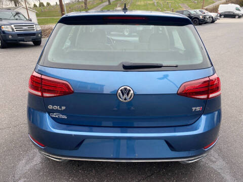 2018 Volkswagen Golf TSI S