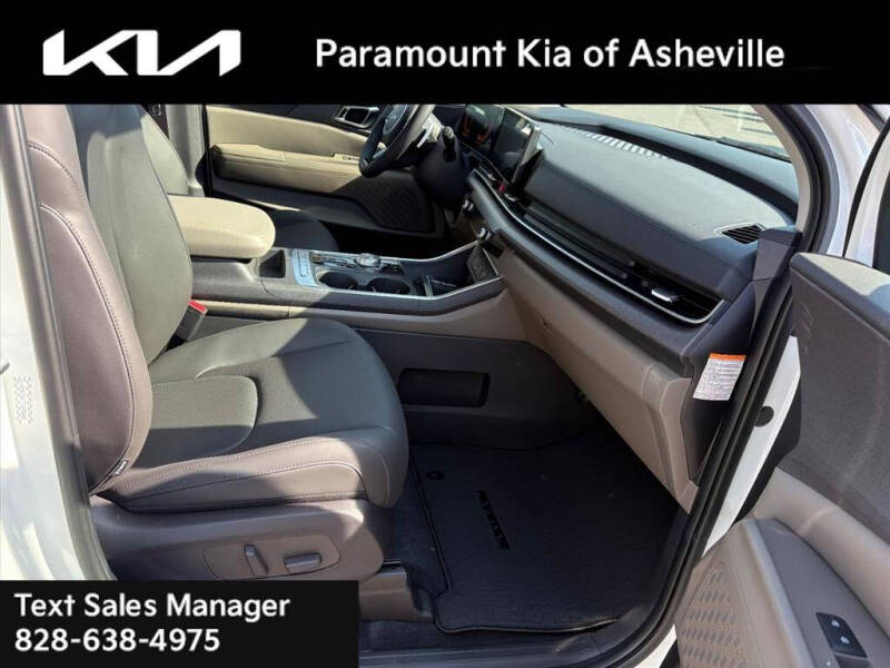 2026 Kia Carnival Hybrid EX