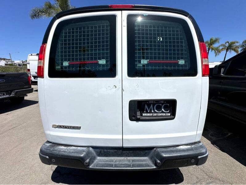 2018 Chevrolet Express 2500