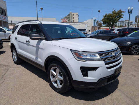 2018 Ford Explorer