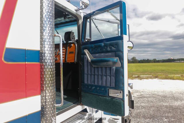1985 Peterbilt 359