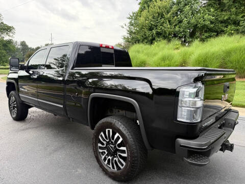 2015 GMC Sierra 2500HD Denali