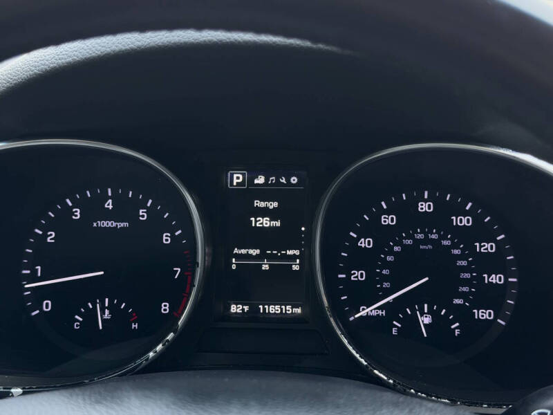 2017 Hyundai Santa Fe SE