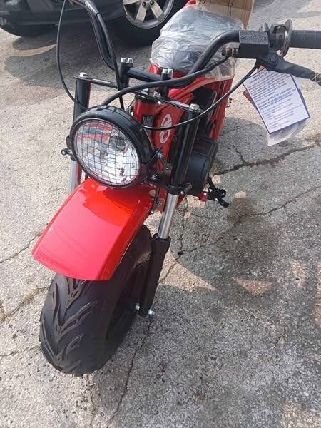 2024 Coleman B200R 196cc