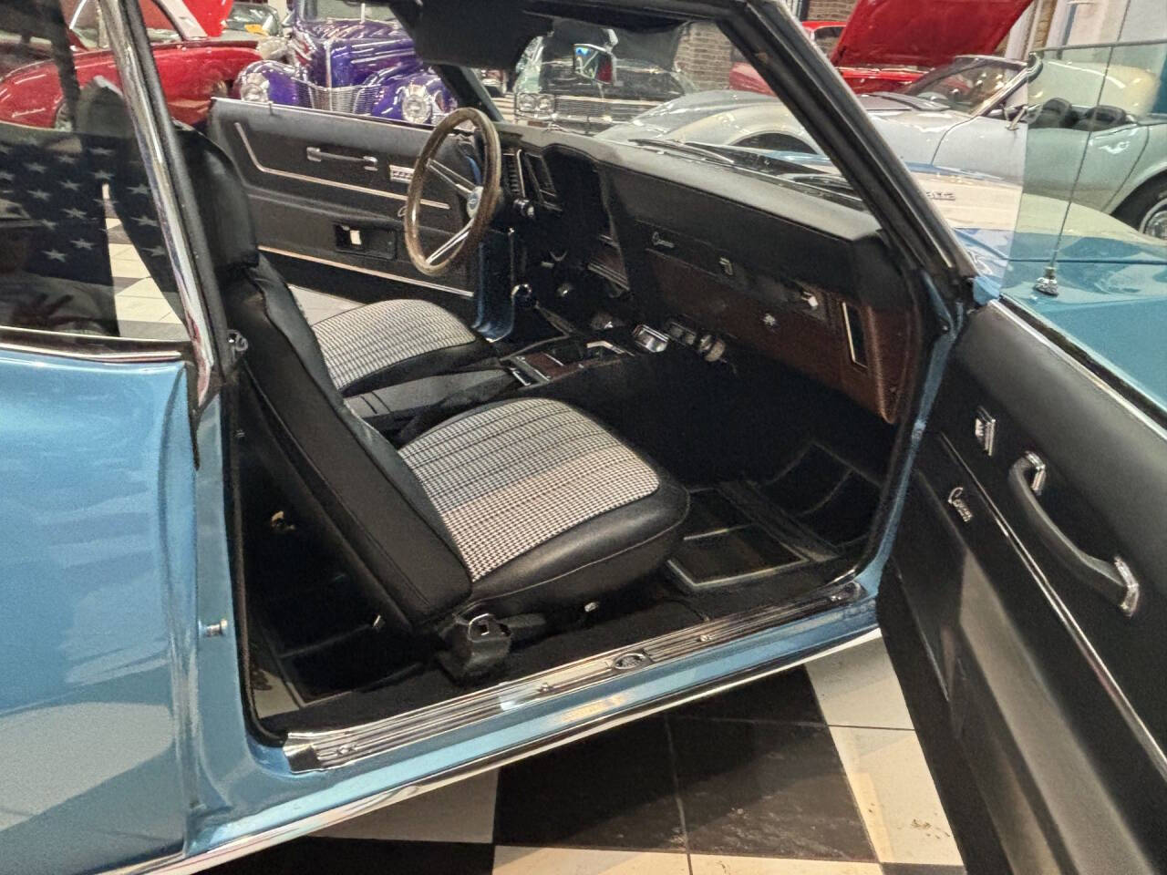 1969 Chevrolet Camaro 41