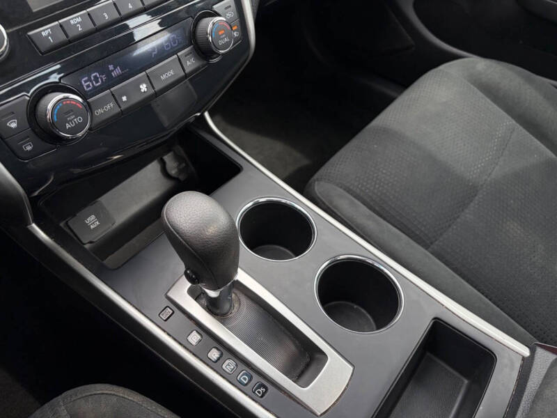 2015 Nissan Altima 2.5 SV