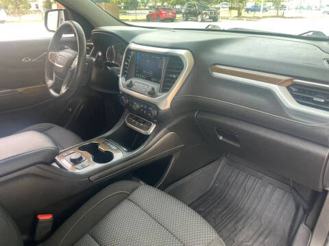 2021 GMC Acadia SLE