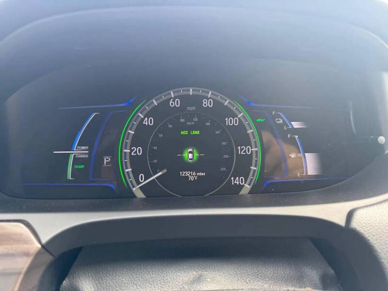 2017 Honda Accord Hybrid Touring