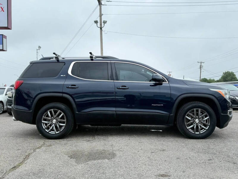 2017 GMC Acadia SLT-1