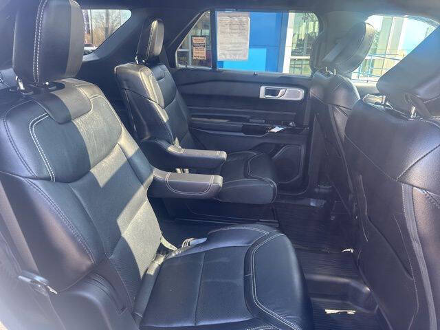 2022 Ford Explorer ST