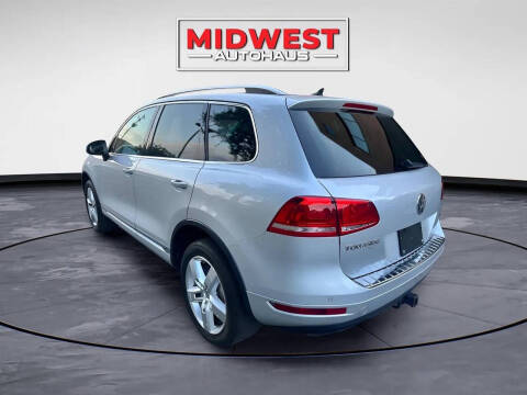 2012 Volkswagen Touareg VR6 Lux
