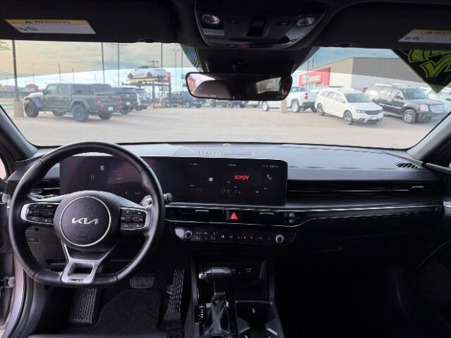 2025 Kia K5 GT