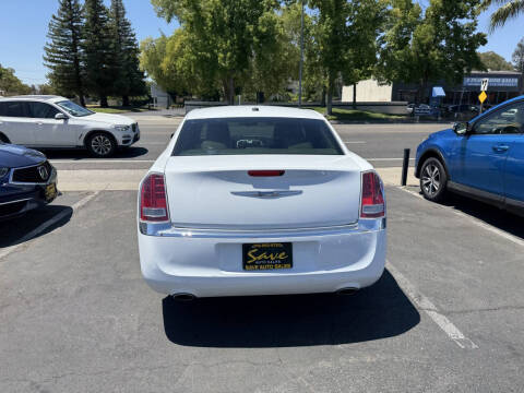 2013 Chrysler 300