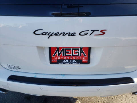 2010 Porsche Cayenne GTS Tiptronic