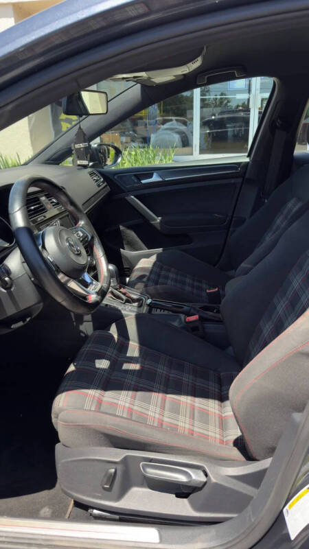 2019 Volkswagen Golf GTI