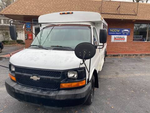 2006 Chevrolet Express Cutaway for sale at Ndow Automotive Group LLC in Jackson GA