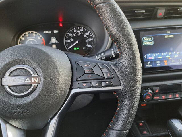 2024 Nissan Kicks SR