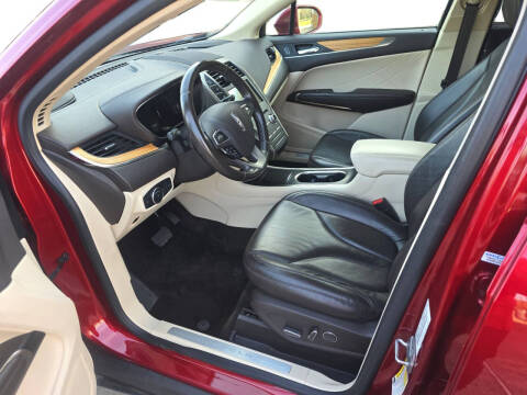 2016 Lincoln MKC Select