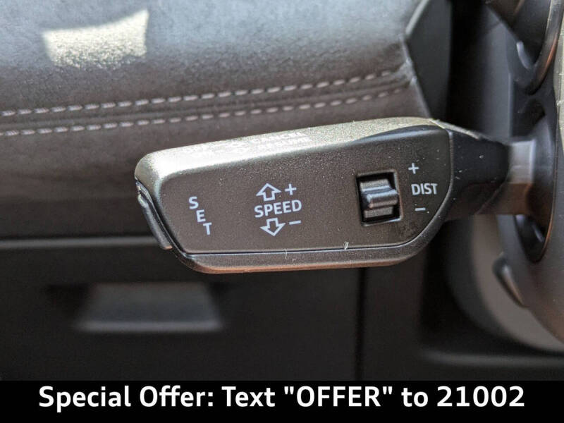 2025 Audi SQ6 e-tron quattro Premium Plus