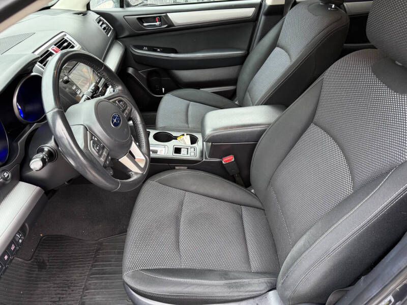 2017 Subaru Outback 2.5i Premium