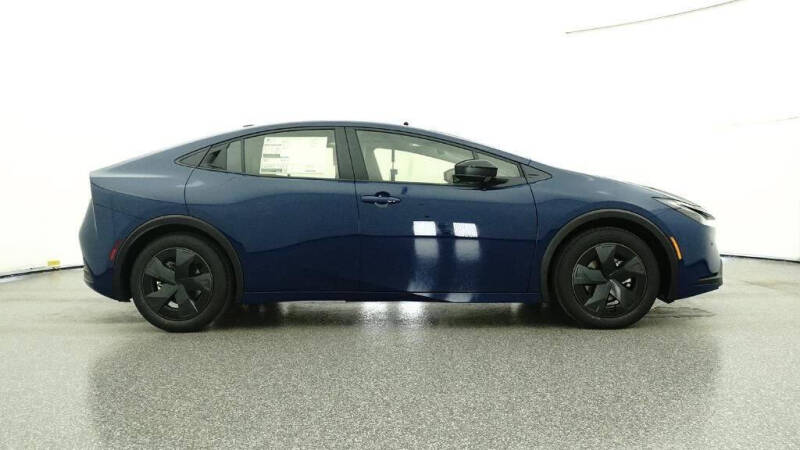 2026 Toyota Prius LE