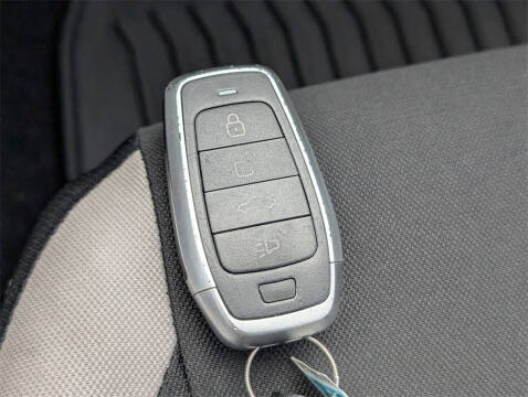 2020 Nissan Versa SV