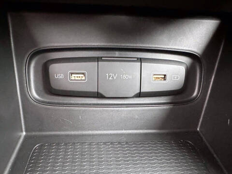 2022 Hyundai Venue SEL