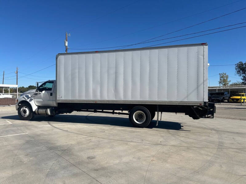 2011 Ford F-650 Super Duty