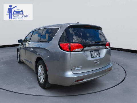 2019 Chrysler Pacifica LX