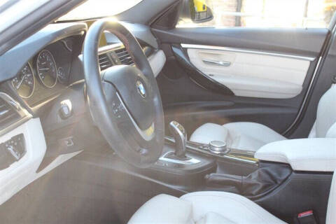 2017 BMW 3 Series 330i xDrive