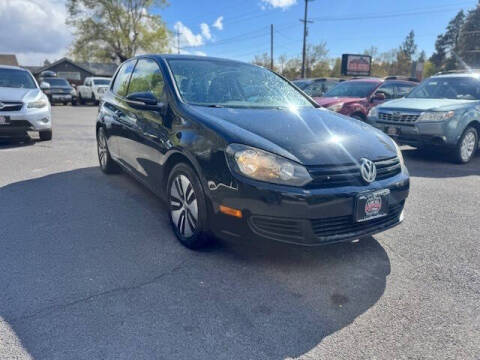 2013 Volkswagen Golf 2.5L PZEV