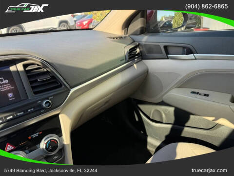 2019 Hyundai Elantra