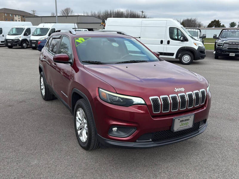 2019 Jeep Cherokee Latitude