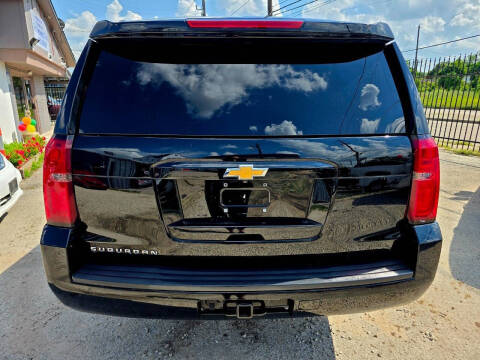 2020 Chevrolet Suburban LT