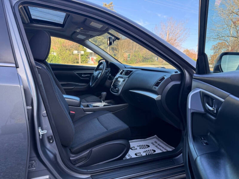 2017 Nissan Altima 2.5 SV