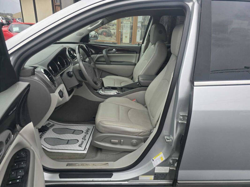 2017 Buick Enclave Leather